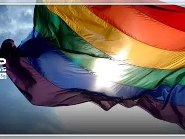 يحدث لأول مرة.. علم المثليين في مكان رسمي بالعراق بعد اتهام الصدر بكونهم سبب كورونا - وكالة ستيب نيوز