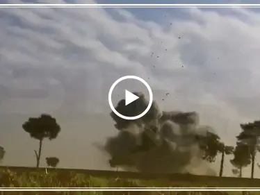 بالفيديو || إصابات بين المدنيين باستهداف الطيران الروسي لجنوبي حلب بالـ"قنابل العنقودية" - وكالة ستيب نيوز