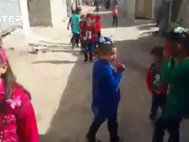 شاهد احتفال الأطفال في أول أيام عيد الفطر في مخيم أبناء مهين بريف إدلب الشمالي - وكالة ستيب نيوز