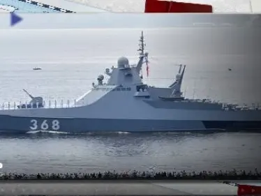 سفينة حربية روسية توجه "طلقات تحذيرية" صوب ناقلة بضائع قرب أوكرانيا - وكالة ستيب نيوز