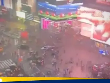 شاهد|| صدمة في نيويورك.. إصابة 3 أشخاص في إطلاق نار بساحة تايمز سكوير - وكالة ستيب نيوز