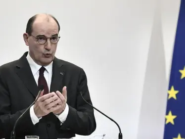 رئيس الوزراء الفرنسي يعلن إغلاق العاصمة باريس ومناطق أخرى لمدة شهر - وكالة ستيب نيوز