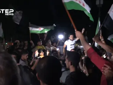 مظاهرة في مدينة معرة النعمان بريف إدلب طالبت بإسقاط نظام الأسد وهيئة تحرير الشام - وكالة ستيب نيوز