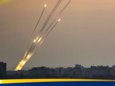 بالفيديو|| كتائب القسام تفاجئ تل أبيب.. رشقة صاروخية من مناطق سيطرة الجيش الإسرائيلي - وكالة ستيب نيوز