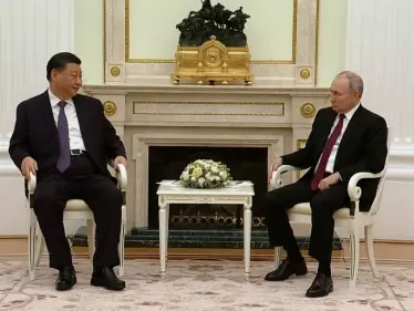 صورة لـ ماكرون ورئيسة المفوضية الأوروبية مع الرئيس الصيني تثير "سخرية الفرنسيين" - وكالة ستيب نيوز