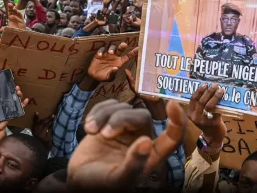 تظاهرات في النيجر داعمة للانقلاب.. ووثيقة داخلية تكشف وضع الجيش - وكالة ستيب نيوز