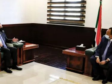 المبعوث الأمريكي فيلتمان يلتقي قادة السودان.. ويكشف لهم موقف واشنطن من العملية الانتقالية للحكم في البلاد - وكالة ستيب نيوز