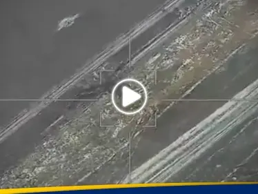 بالفيديو|| "لانتسيت" الروسية توجه ضربات مباشرة لآليات الجيش الأوكراني وتدمرها - وكالة ستيب نيوز