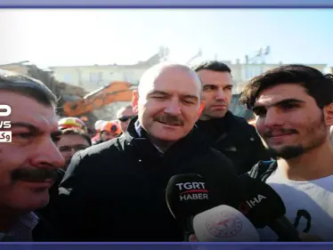 وزير الداخلية التركي لمنقذ السيدة التركية: رجالنا في إدلب تقوم بإنقاذ المدنيين - وكالة ستيب نيوز