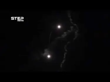 القوات الروسية تستهدف بالقنابل الضوئية مدينة كفرزيتا شمالي حماة - وكالة ستيب نيوز