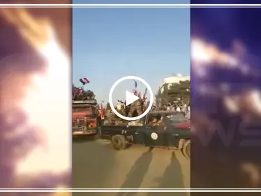 بسيارات نقل المواشي.. الأسد يدفع بقواته من الحسكة باتجاه القامشلي (فيديو) - وكالة ستيب نيوز