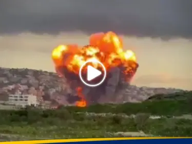 انفجارين هائلين.. غارات إسرائيلية تستهدف قرية الغازية قرب صيدا - وكالة ستيب نيوز