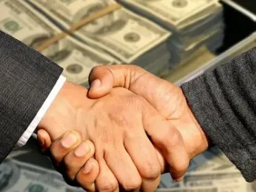 هل فوائد الأقساط حرام وما هي شروط البيع بالتقسيط؟ - وكالة ستيب نيوز