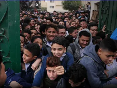 بالفيديو|| المصريون يتجاوزون الـ 100 مليون والسيسي يحذر من الزيادة السكانية ويطالب بتنظيم النسل - وكالة ستيب نيوز