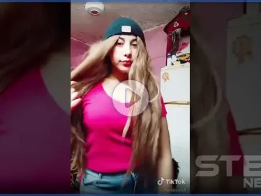 بالفيديو|| منه عبد العزيز تثير الرأي العام العربي بعد تصوير اغتصابها وضربها من شاب و3 فتيات - وكالة ستيب نيوز