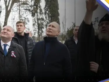 تقرير بريطاني يتحدث عن شبيه بوتين بعد زيارته إلى القرم وماريوبول - وكالة ستيب نيوز