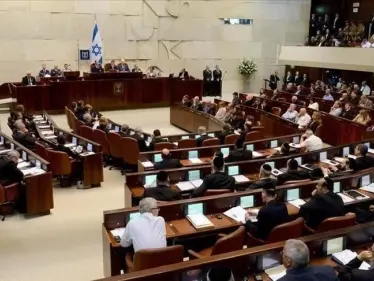 الكنيست ينتخب رئيساً جديداً له ويمنح الثقة للحكومة الإسرائيلية الجديدة - وكالة ستيب نيوز