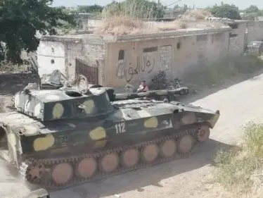 فصائل المعارضة تبدأ عملاً عسكريًا غربي حماة وتدخل قرية الحويز - وكالة ستيب نيوز