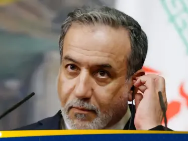 وزير الخارجية الإيراني: لم نعتبر السعودية عدواً وهناك أخطاء من جانبنا أيضاَ - وكالة ستيب نيوز