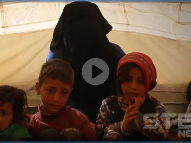 بالفيديو|| أم أحمد من حياة رغيدة إلى مخيمات التشرد والنزوح.. سورية كآلاف السوريات - وكالة ستيب نيوز