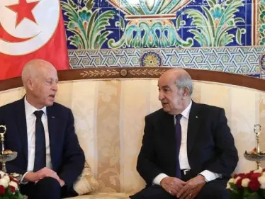 خلال مؤتمرٍ صحفي سعيد وتبون يتحدثان عن اتفاقيات ثنائية وأبرز القضايا الإقليمية التي ناقشاها - وكالة ستيب نيوز