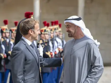 ماكرون من الإمارات.. نأمل بحل الأزمة في لبنان خلال ساعات - وكالة ستيب نيوز