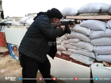 جانب من رباط قوات المعارضة في جبهة تادف قرب مدينة الباب شرق حلب - وكالة ستيب نيوز