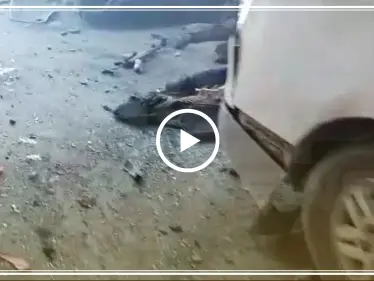 لحظات مروعة من قصف تركي على قافلة تقل مدنيين وعسكريين بينهم صحفيين أجانب شمال شرق سوريا(فيديو) - وكالة ستيب نيوز