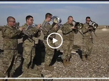 بالفيديو|| كيف احتفلت القوات الأميركية بأعياد الميلاد بالقرب من حقول النفط السوريّة - وكالة ستيب نيوز