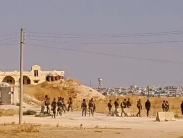 بالصور اللحظات الأولى لدخول قوات الجيش الوطني المدعوم تركياً إلى مشارف مدينة تل أبيض الإستراتيجية - وكالة ستيب نيوز