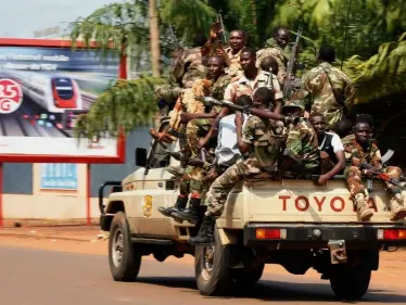 في هجوم متعمد.. إصابة 10 جنود مصريين بنيران حرس رئاسة إفريقيا الوسطى - وكالة ستيب نيوز