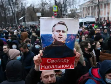 وسط مناشدات لعلاج وضعه الصحي الخطير.. الشرطة الروسية تلقي القبض على مئات الأشخاص خلال تظاهرات مؤيدة لنافالني - وكالة ستيب نيوز