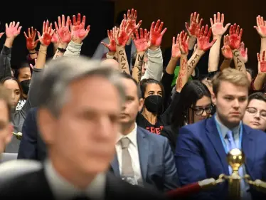 "لا للحرب في غزة".. محتجون يقاطعون كلمة بلينكن في الكونغرس الأمريكي (فيديو) - وكالة ستيب نيوز