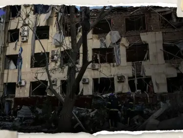 قتلى وجرحى في قصف مطعم مكتظ بالناس في أوكرانيا وفيديو يرصد الدمار - وكالة ستيب نيوز