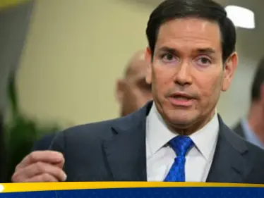 وزير الخارجية الأمريكي يتوعّد 