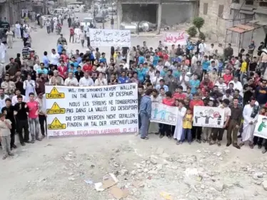 رسام كفرنبل أحمد جلل: "النصرة قتلت رائد الفارس والآن تلاحقني" - وكالة ستيب نيوز