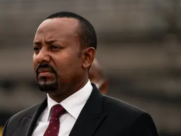 آبي أحمد: سنواجه تهديدات مصر والسودان بشأن سد النهضة - وكالة ستيب نيوز