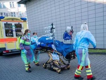 ألمانيا توقف التطعيم بلقاح أسترازينيكا لهذه الفئة العمرية بسبب تأثيراتها الجانبية "الخطيرة" - وكالة ستيب نيوز