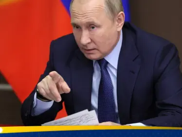 ورقه كتبها بوتين بخط يده تباع بمزاد علني برقم قياسي - وكالة ستيب نيوز