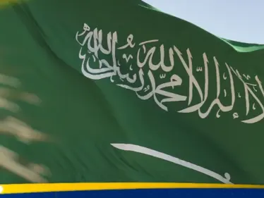وزير الخارجية السعودي والمبعوث الأمريكي توم باراك يناقشان الوضع السوري - وكالة ستيب نيوز