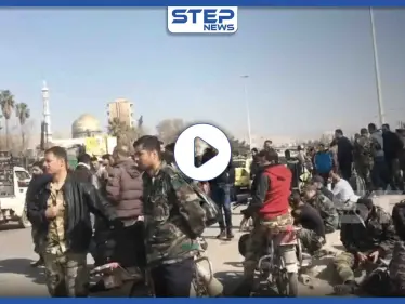 بالفيديو|| مئات الجنود من النظام السوري يفترشون الأرصفة بحثًا عن وسائل نقل - وكالة ستيب نيوز