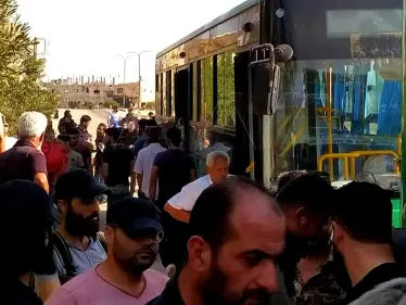 قافلة جديدة للمهجرين قسراً تنطلق من درعا والدفعة الأولى محتجزة لدى قوات المعارضة المدعومة تركيّاً - وكالة ستيب نيوز