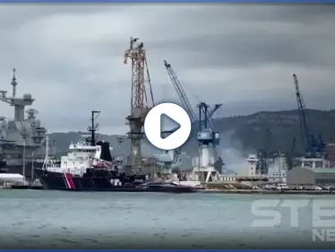 بالفيديو || غواصة نووية فرنسية تشتعل في ميناء تولون - وكالة ستيب نيوز