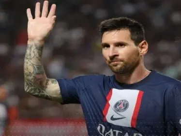 صحيفة تكشف تفاصيل العرض الذي قدمه "الهلال السعودي" لـ ميسي مقابل ضمه للنادي - وكالة ستيب نيوز