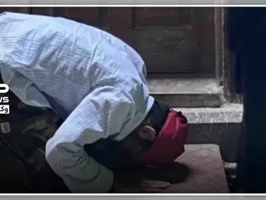 السلطات السعودية تقبض على الشاب الذي "سجد" لفتاة أمام مسجد في جدة والتفاصيل.. - وكالة ستيب نيوز