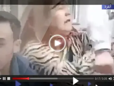 بالفيديو|| امرأتان تهاجمان أخرى محجبة بشكل مفاجئ في أحد شوارع أنقرة - وكالة ستيب نيوز