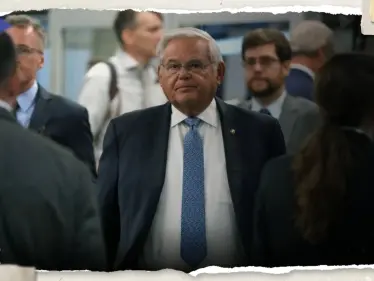 أول رد من سيناتور أمريكي متهم بالتخابر مع دولة عربية - وكالة ستيب نيوز