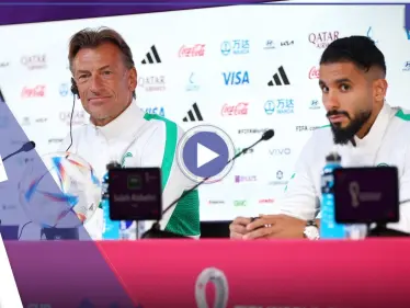 بالفيديو|| صحافي يحاول إحراج لاعب سعودي قبل مباراة السعودية وبولندا وجاءه رد 