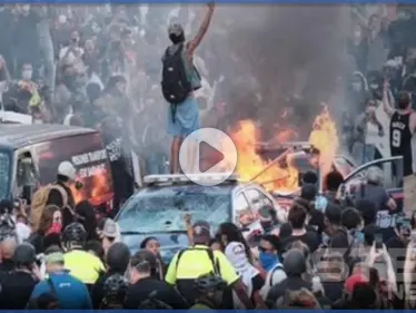 "أنتيفا" تتصدر المظاهرات الأمريكية مع أعمال سرقة.. وشقيق فلويد يكشف تفاصيل مكالمته مع ترامب (فيديو) - وكالة ستيب نيوز