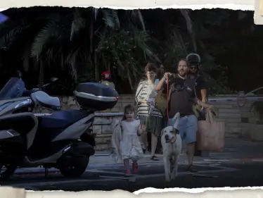 بالفيديو|| لحظة هروب جماعي لسكان مستوطنات غلاف غزة ومشاهد لما يفعله قادة فصائل فلسطينية - وكالة ستيب نيوز